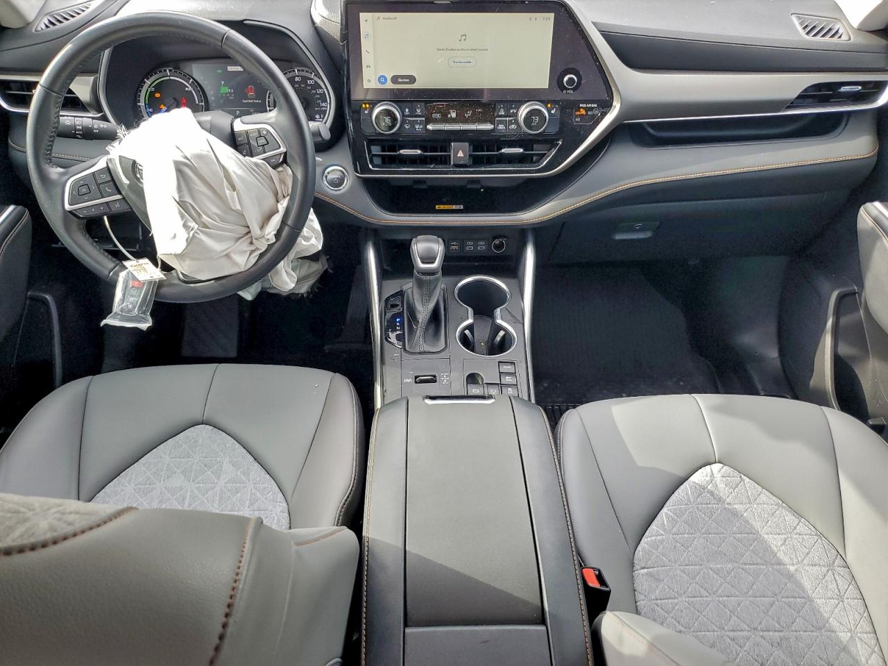 2023 Toyota Highlander Hybrid Bronze Edition VIN: 5TDABRCH5PS572659 Lot: 93814305