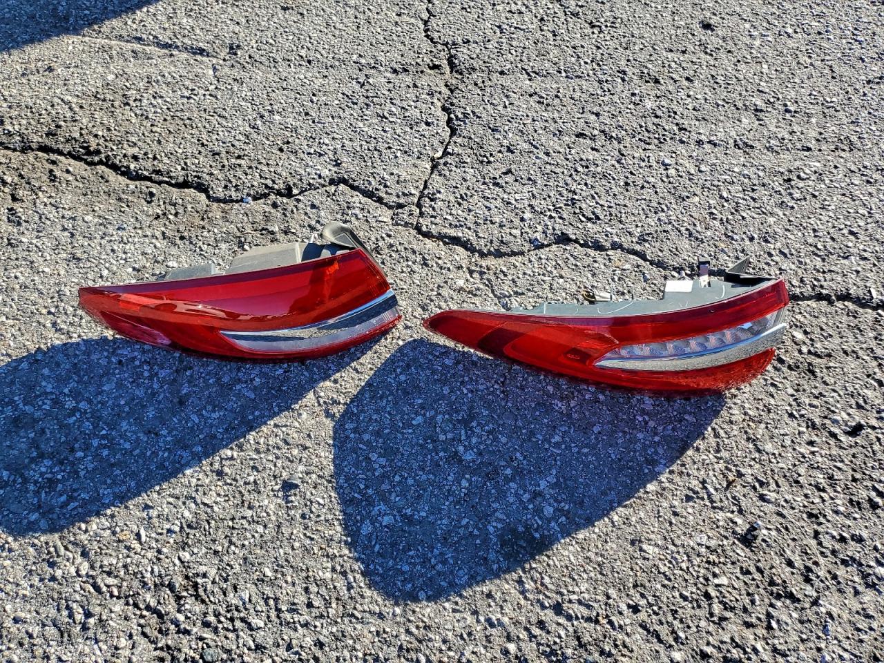 2018 Ford Fusion Se Hybrid VIN: 3FA6P0LU7JR187023 Lot: 94170725