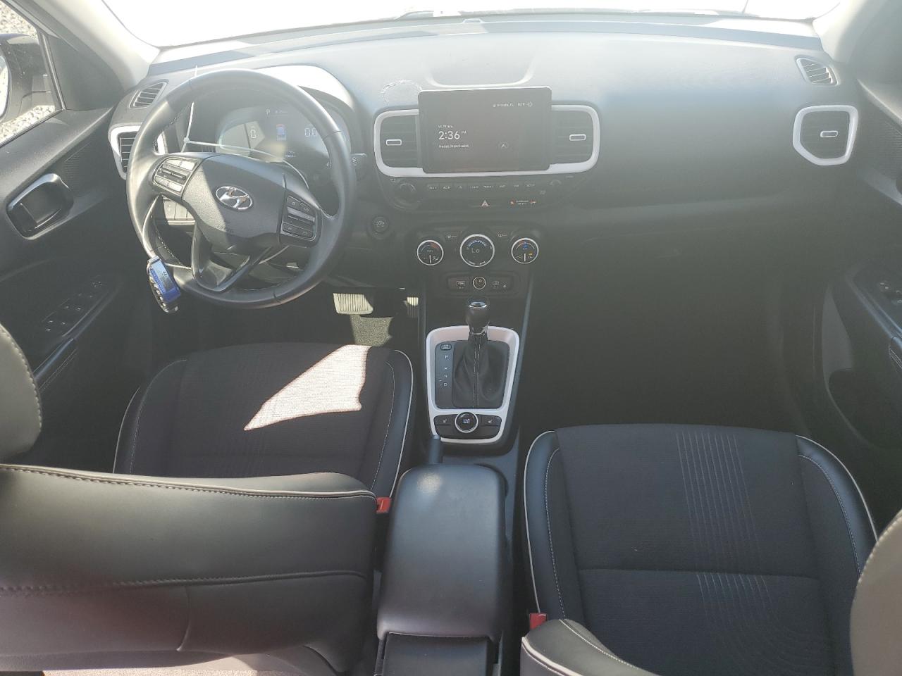 2024 Hyundai Venue Sel VIN: KMHRC8A35RU295331 Lot: 92640735