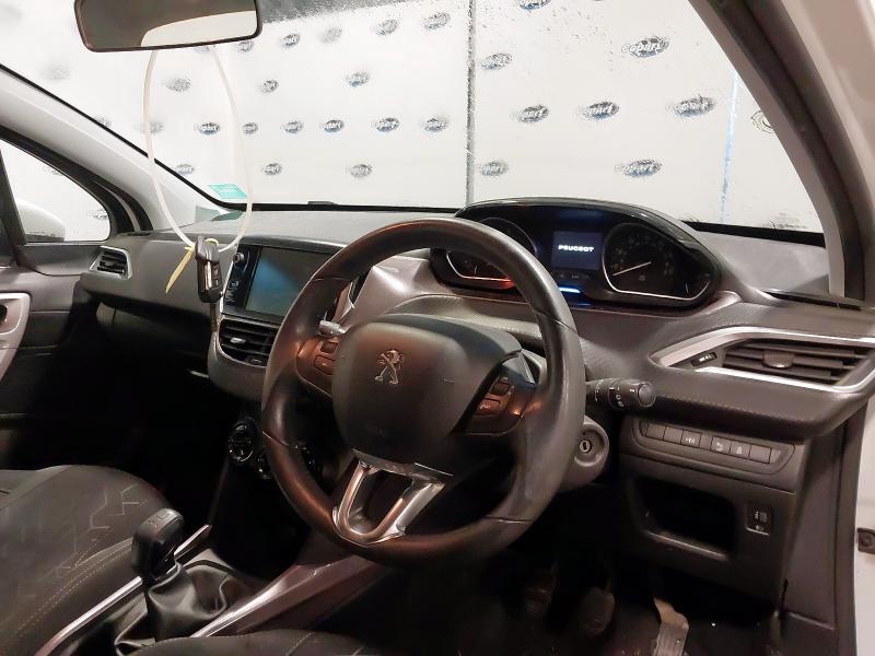 2014 PEUGEOT 2008 1.2 VTI ACTIVE 5DR