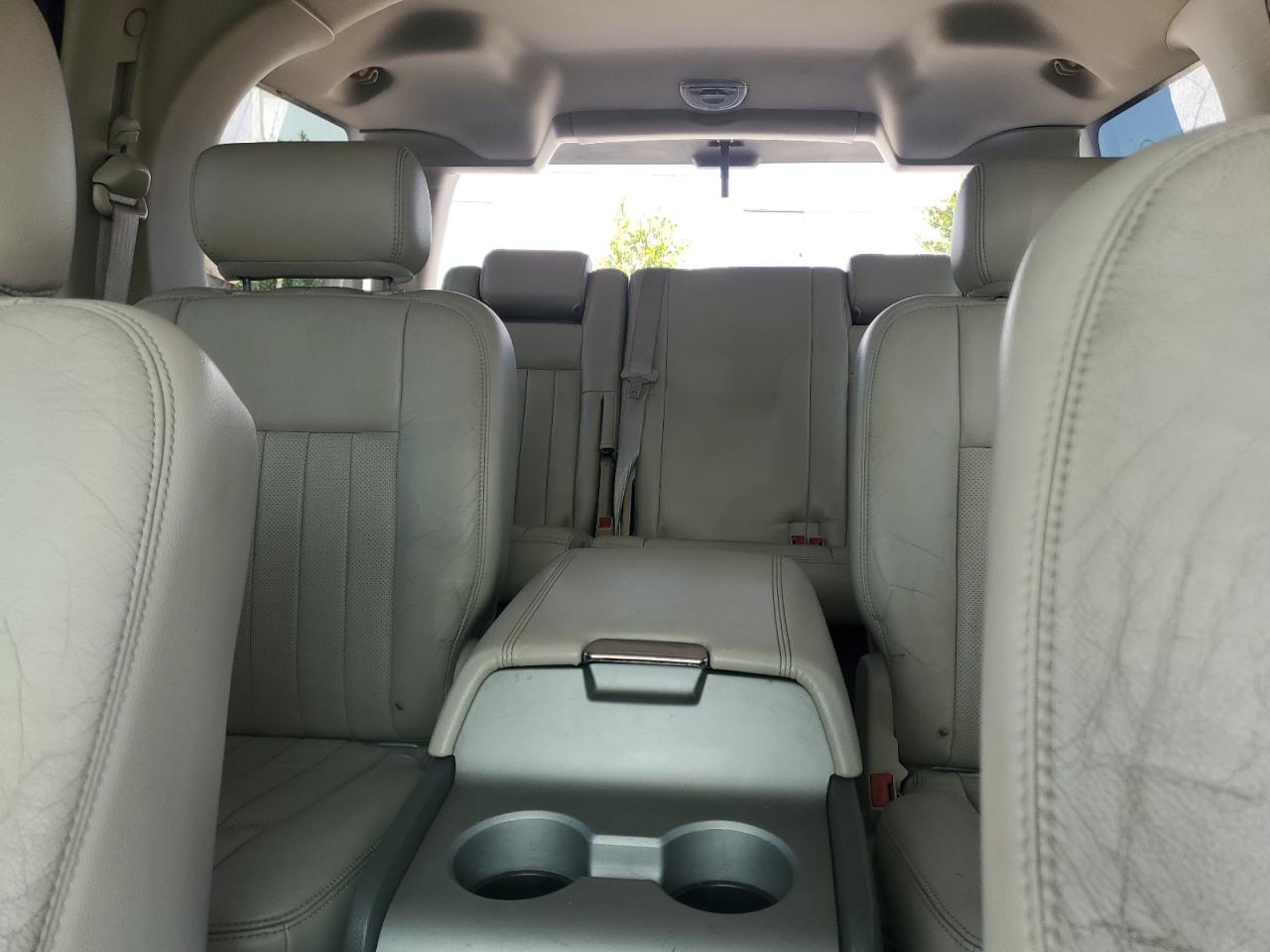 2004 Lincoln Navigator VIN: 5LMFU27R54LJ10733 Lot: 82654305