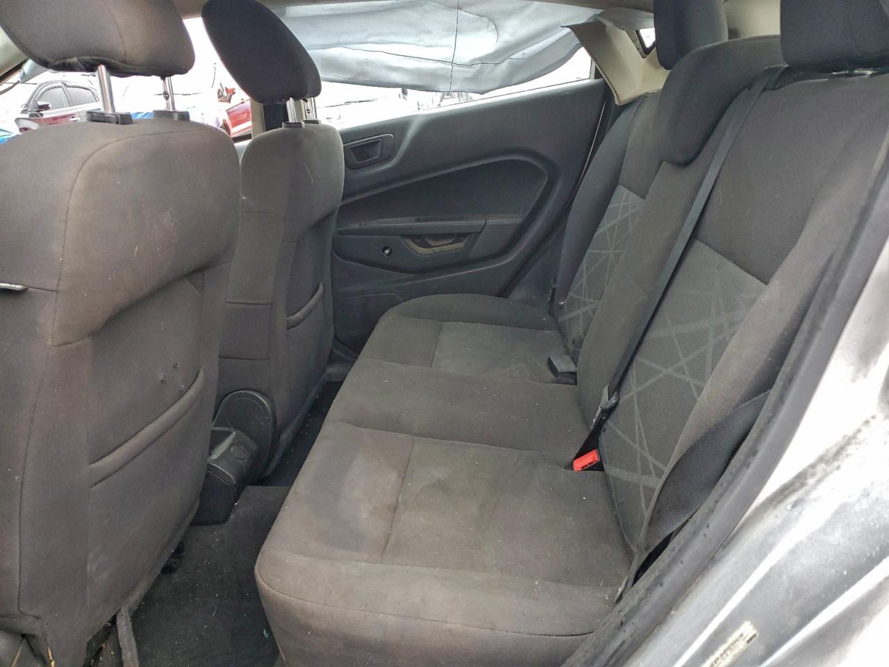 2015 Ford Fiesta S VIN: 3FADP4TJ7FM133424 Lot: 92002345