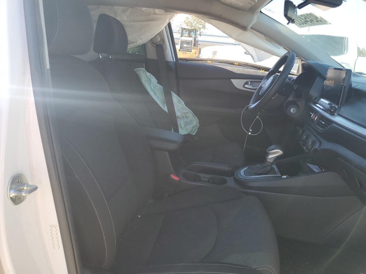 2023 Kia Forte Lx VIN: 3KPF24AD2PE558883 Lot: 92454335