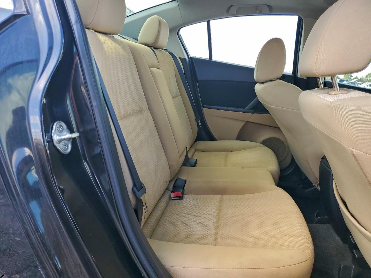 2010 Mazda 3 I VIN: JM1BL1SF6A1329384 Lot: 94028425