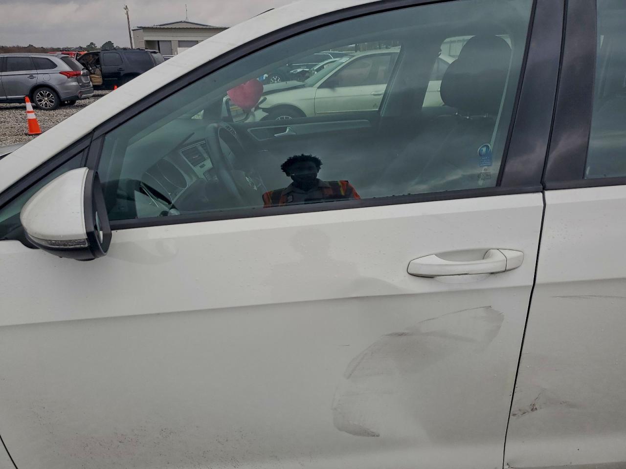 2015 Volkswagen Golf Sportwagen S VIN: 3VWC17AU6FM501272 Lot: 93072665