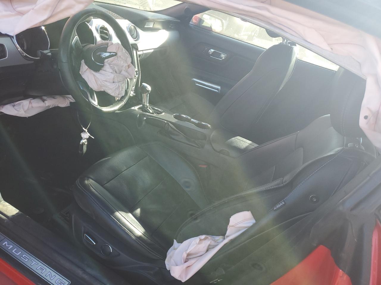 2016 Ford Mustang VIN: 1FA6P8TH8G5208281 Lot: 92510085