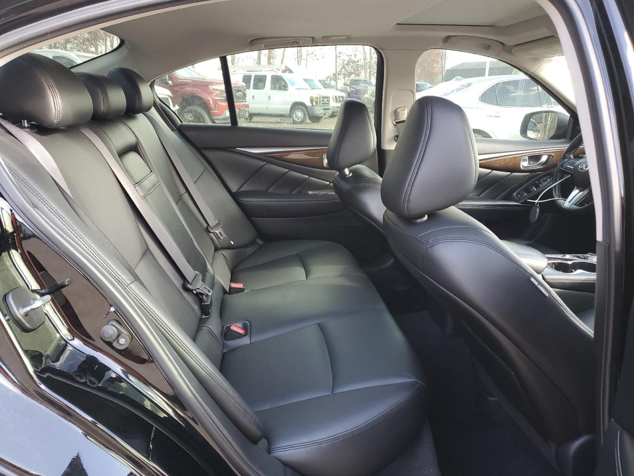 2019 Infiniti Q50 Luxe VIN: JN1EV7AR5KM557921 Lot: 92523315
