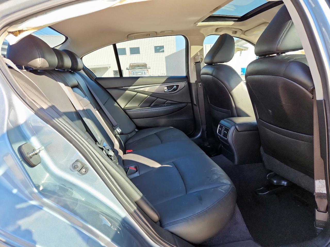 2016 Infiniti Q50 Premium VIN: JN1EV7AP4GM302571 Lot: 92928055