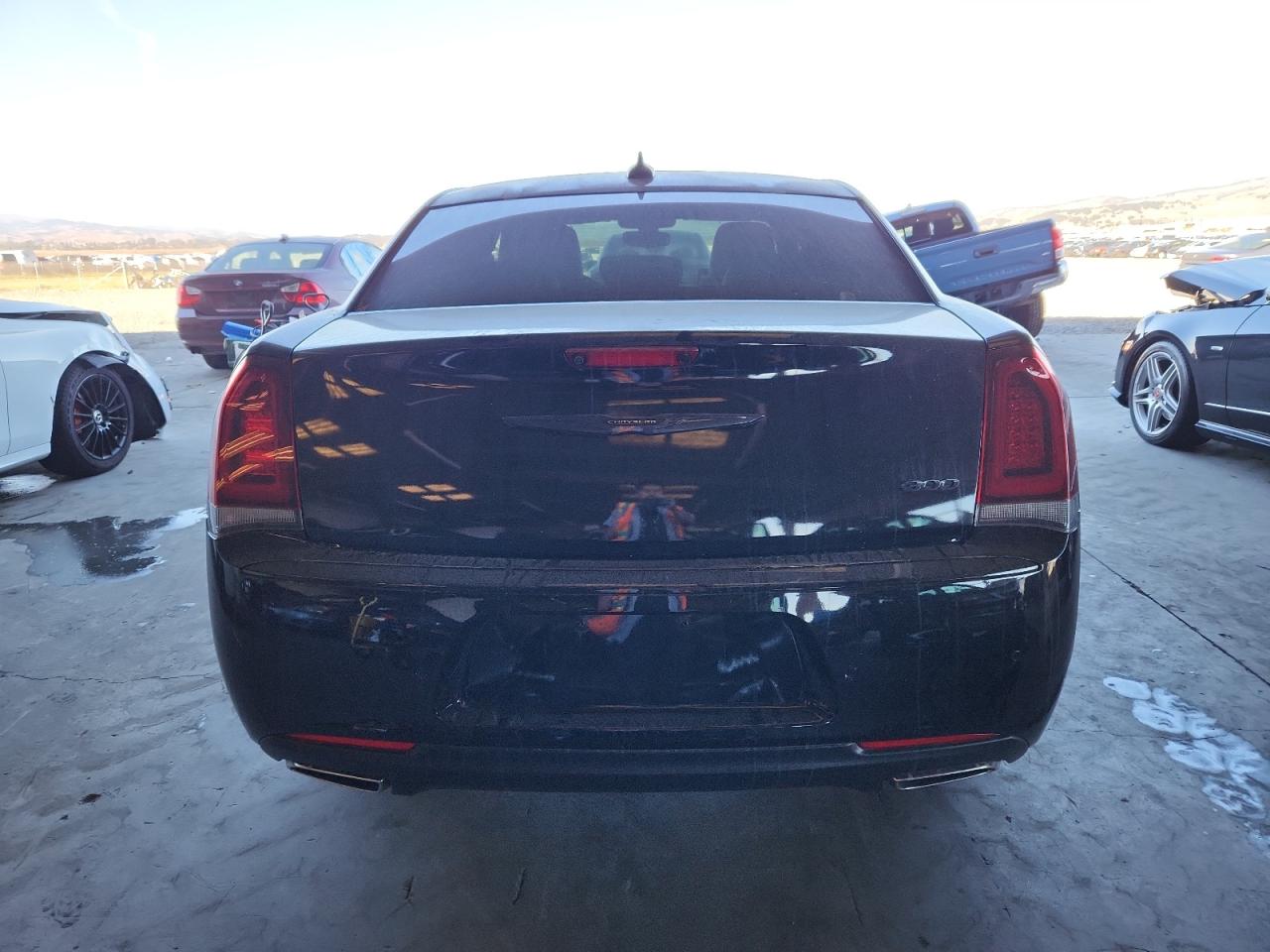 2023 Chrysler 300 Touring L VIN: 2C3CCADG3PH628338 Lot: 82765345