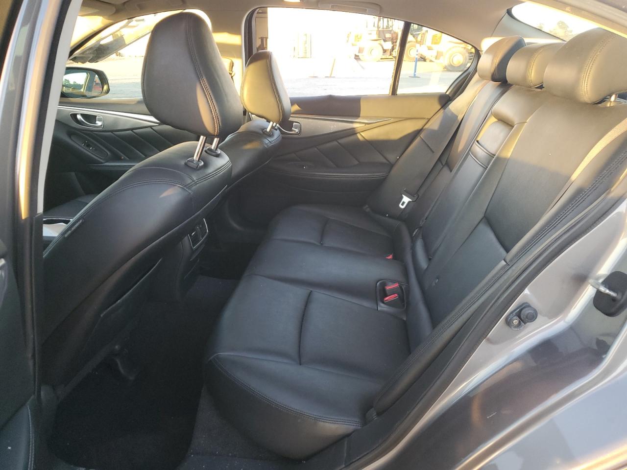 2014 Infiniti Q50 Base VIN: JN1BV7APXEM681916 Lot: 92357385