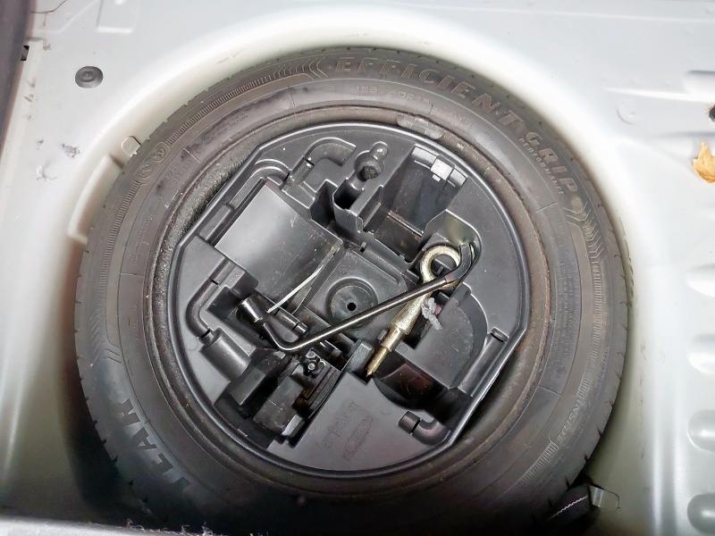 2004 CITROEN C3 1.4I SX 5DR AUTO