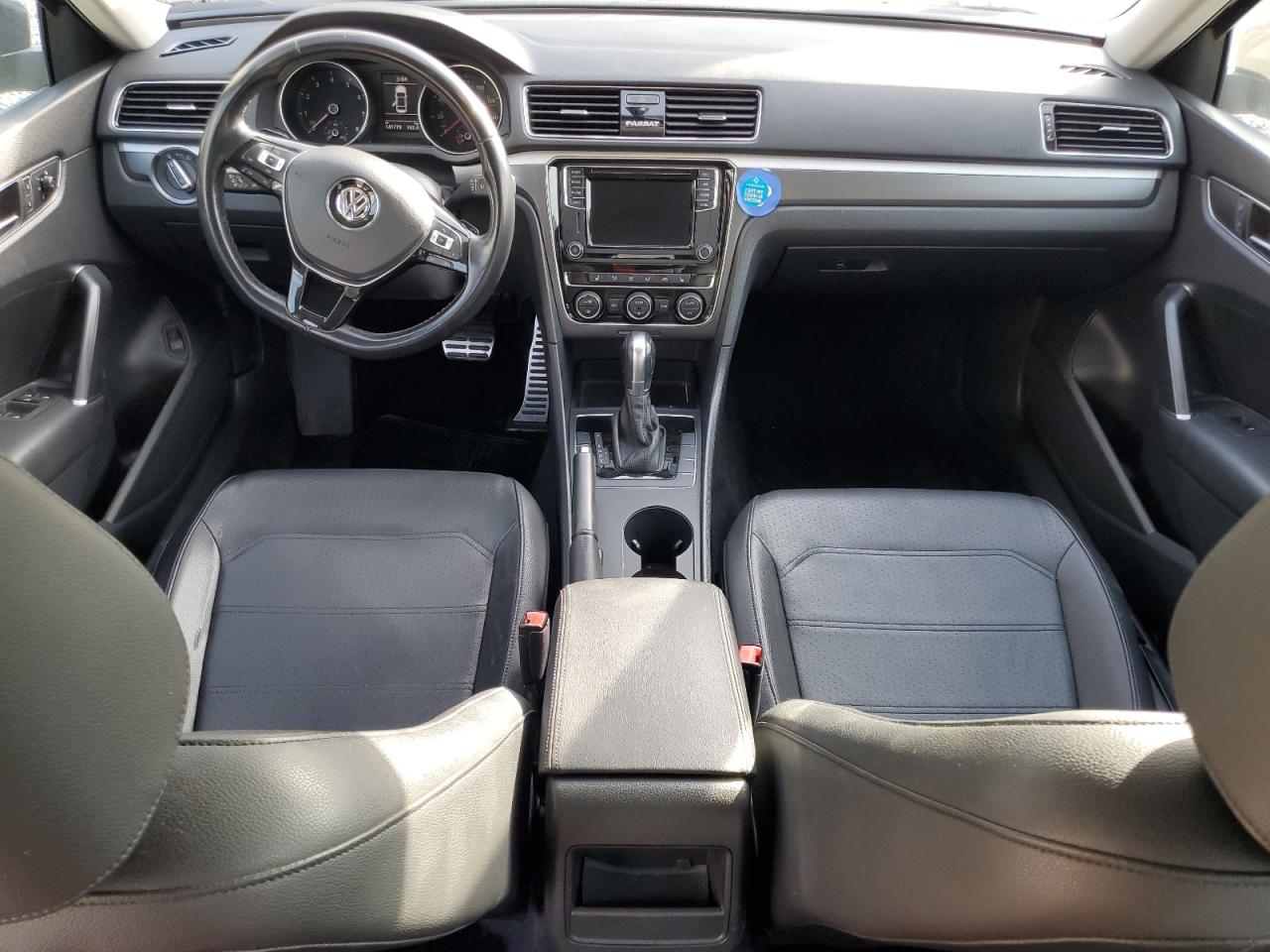 2018 Volkswagen Passat S VIN: 1VWAA7A3XJC031000 Lot: 93539545