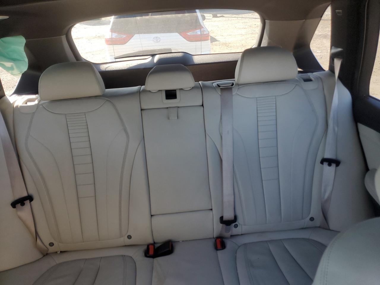 2018 BMW X5 Xdr40E VIN: 5UXKT0C56J0V98957 Lot: 92932345