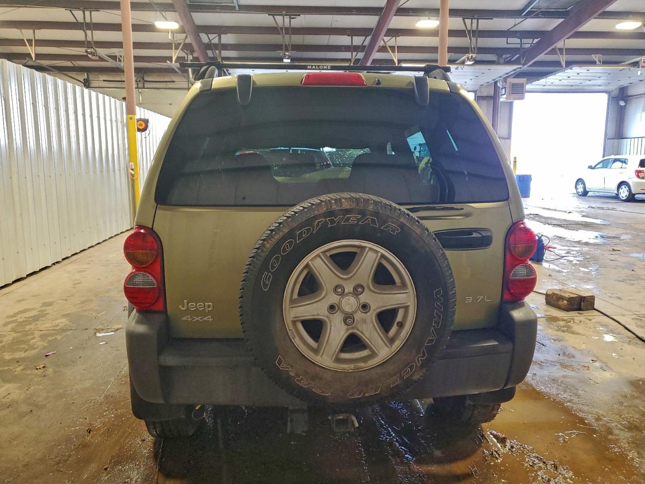 2003 Jeep Liberty Sport VIN: 1J4GL48K53W675017 Lot: 94731655