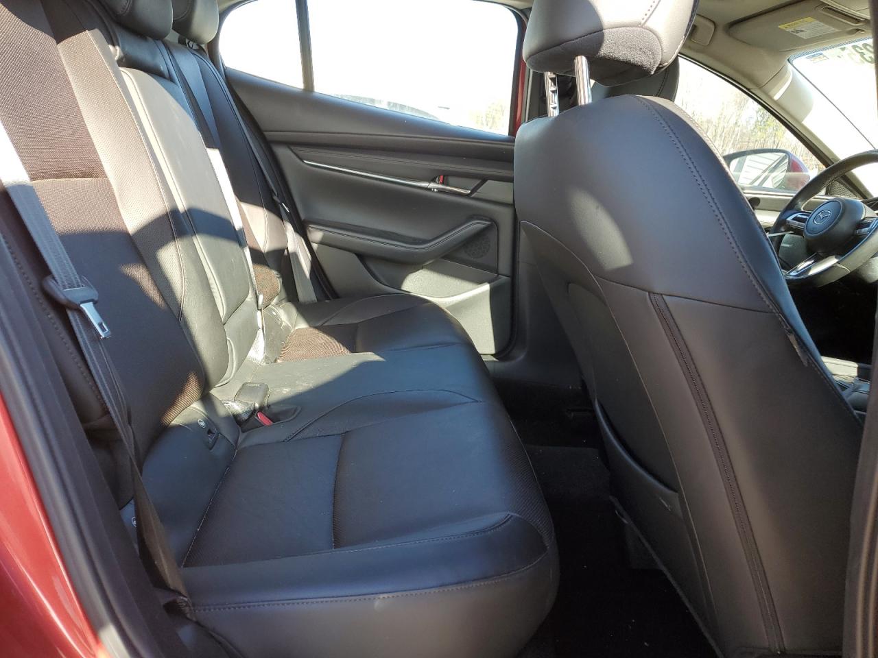 2019 Mazda 3 Premium VIN: 3MZBPAEMXKM102019 Lot: 93830235