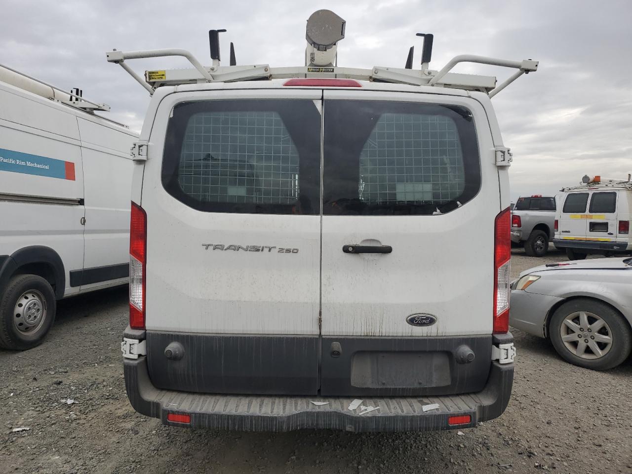 2018 Ford Transit T-250 VIN: 1FTYR2ZMXJKA56821 Lot: 84242175