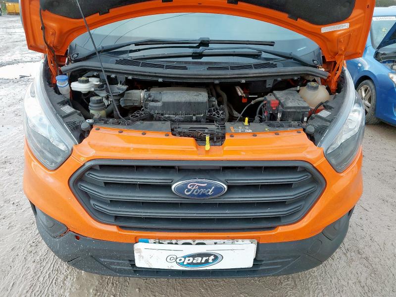 2018 FORD TRANSIT CUSTOM 2.0 TDCI 130PS LOW ROOF VAN