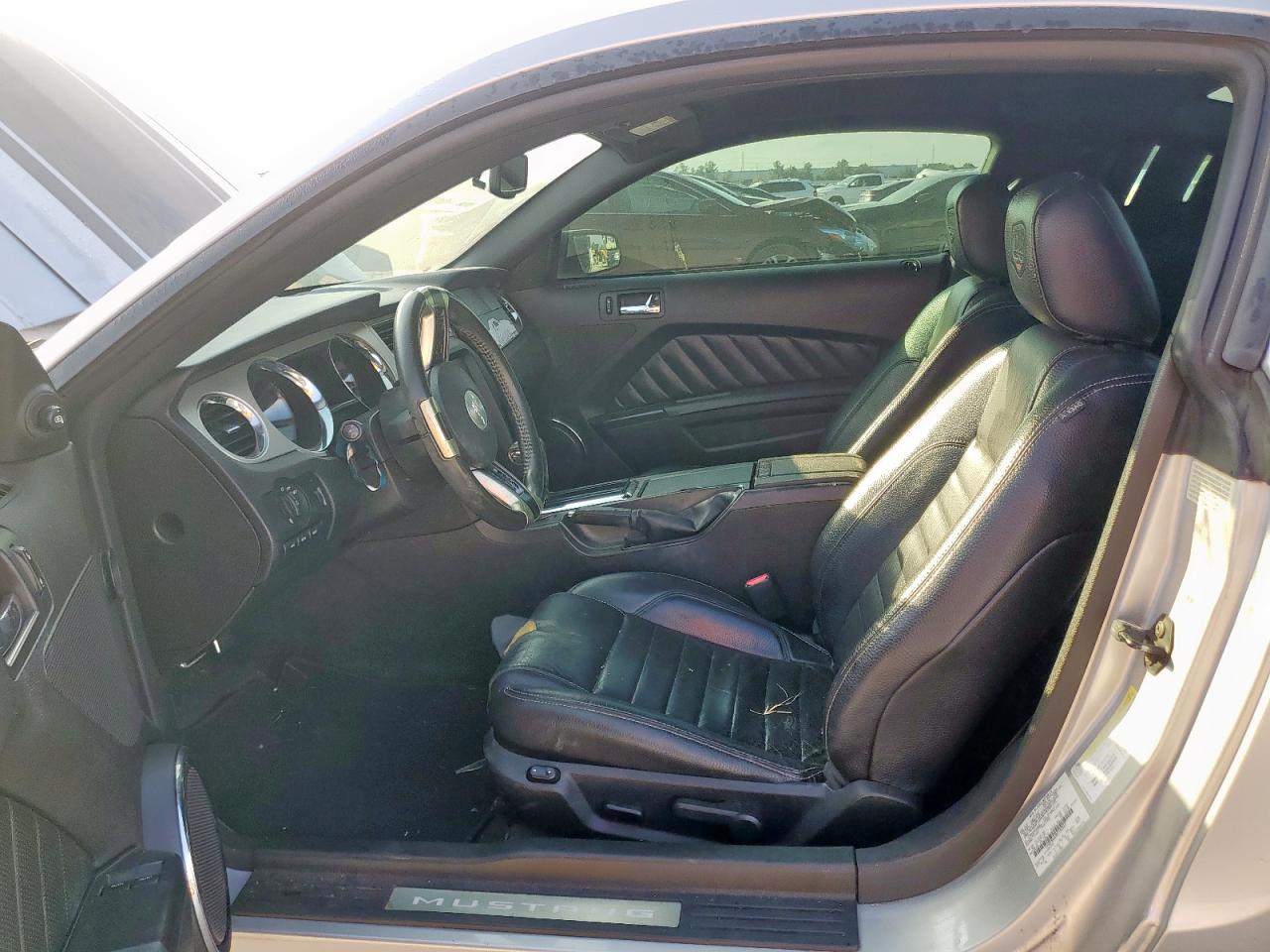 2011 Ford Mustang VIN: 1ZVBP8AM3B5160364 Lot: 92996115