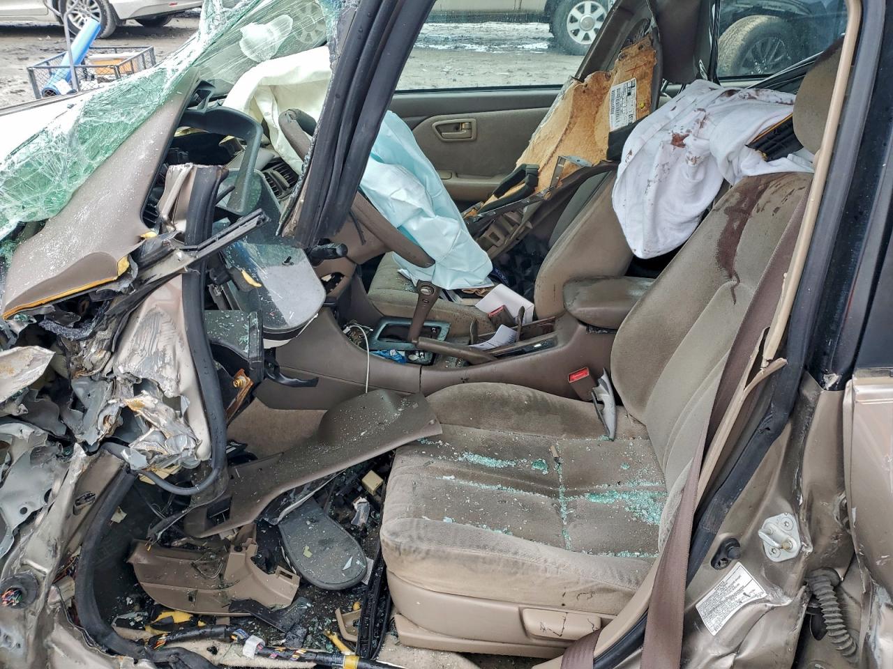 1999 Toyota Camry Ce VIN: 4T1BG22K5XU578995 Lot: 94121155