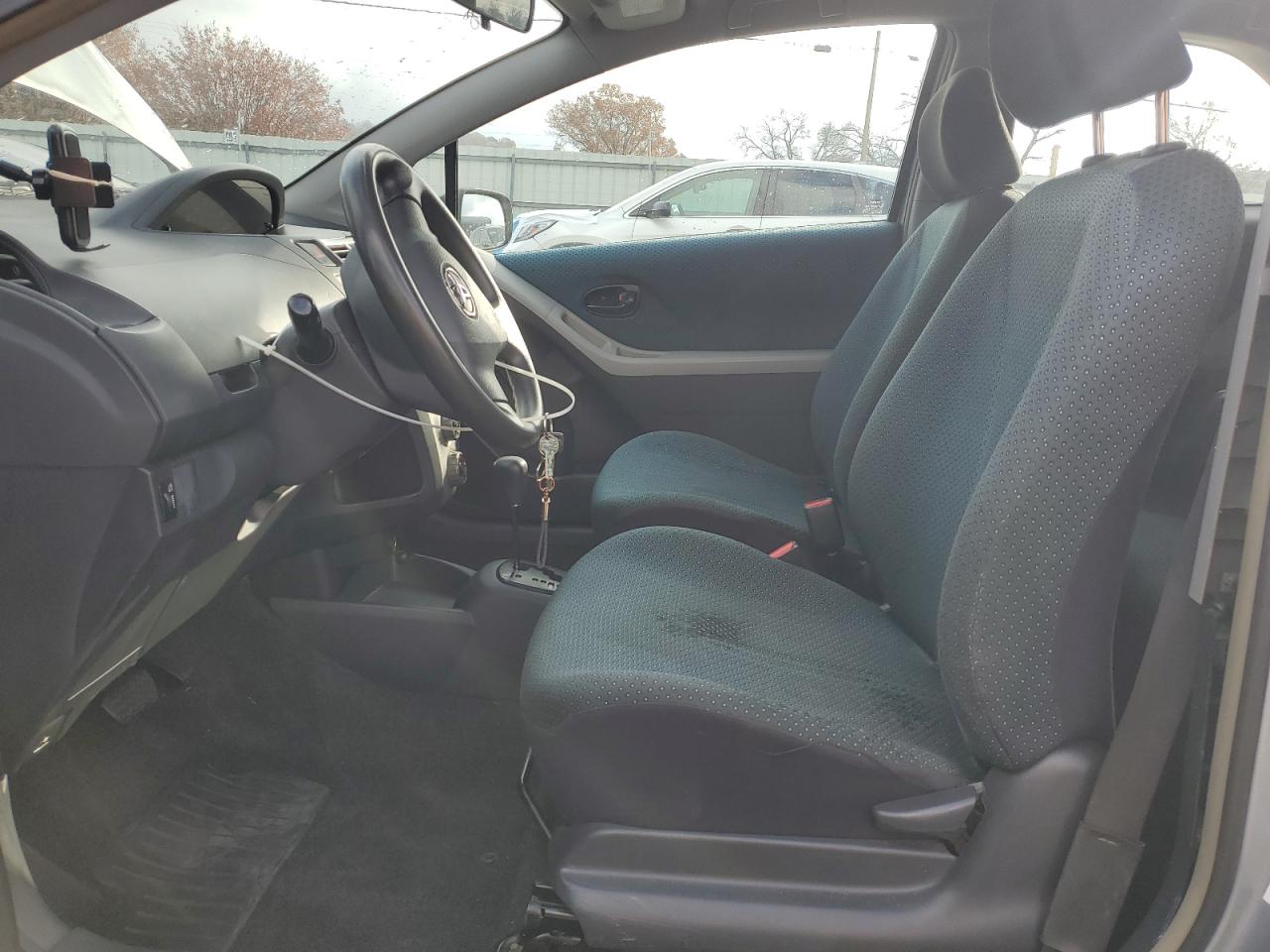 2008 Toyota Yaris VIN: JTDJT923785153447 Lot: 93616795