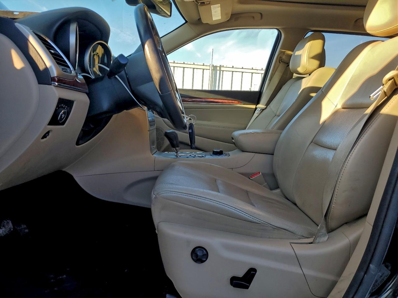 2013 Jeep Grand Cherokee Limited VIN: 1C4RJFBG8DC640656 Lot: 93960895