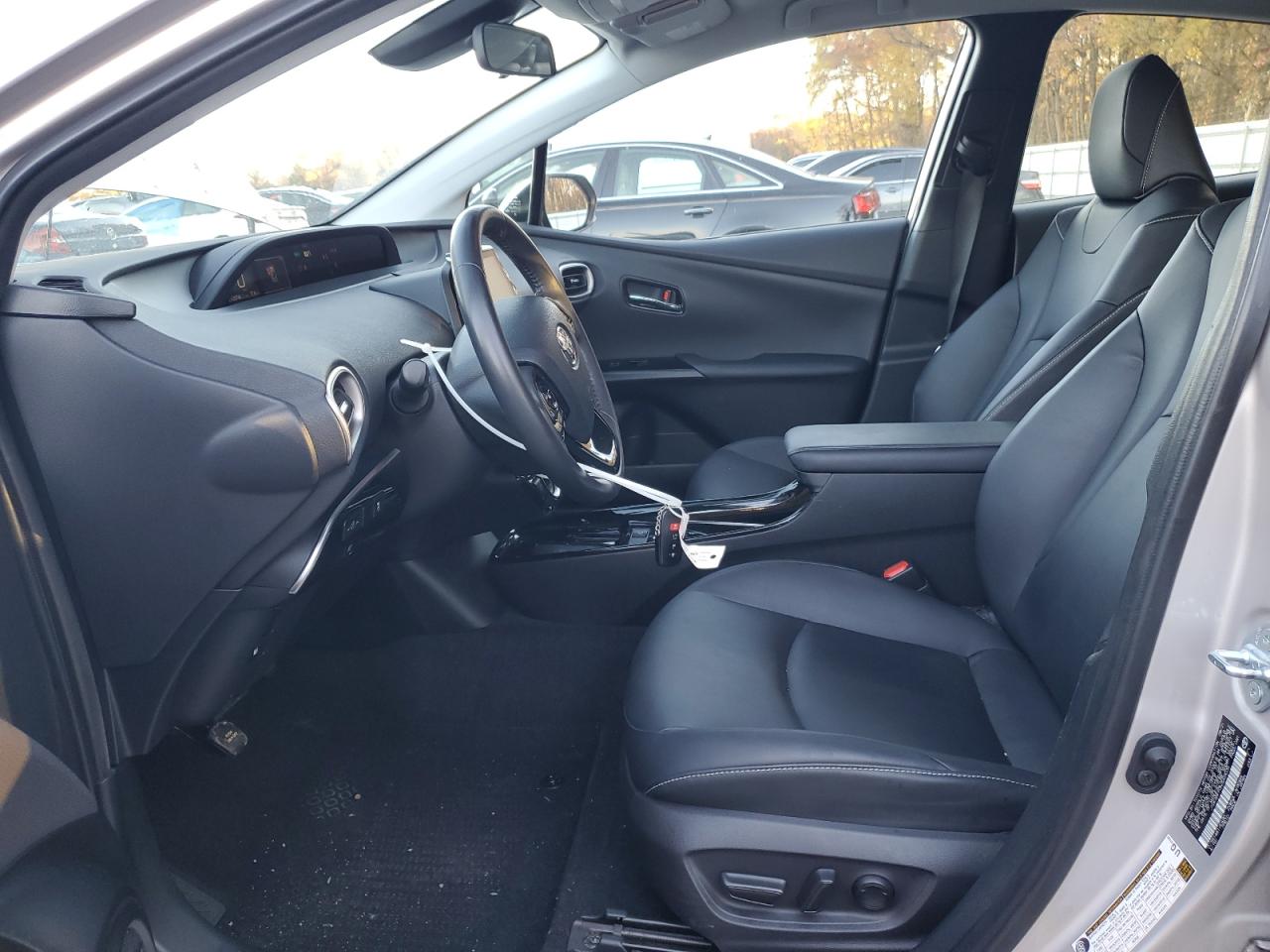 2022 Toyota Prius Prime Le VIN: JTDKAMFP3N3203035 Lot: 90902125