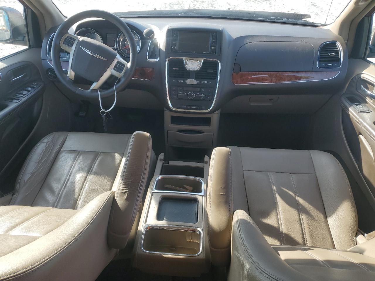 2016 Chrysler Town & Country Touring VIN: 2C4RC1BG4GR238108 Lot: 91875395