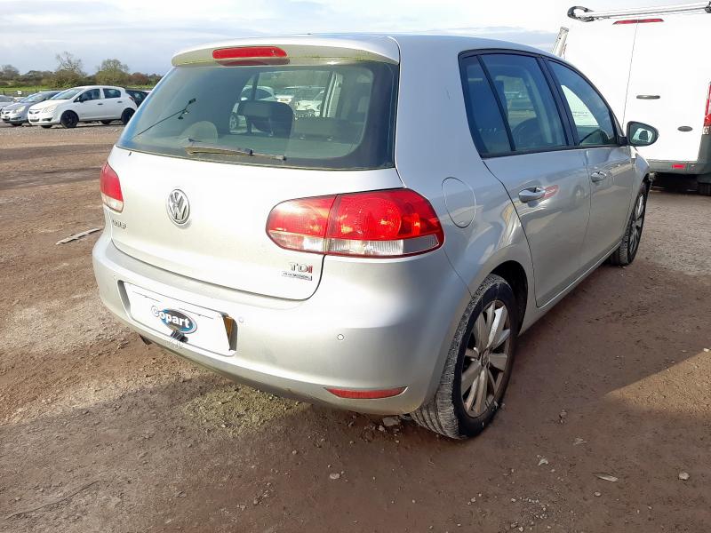 2011 VOLKSWAGEN GOLF 1.6 TDI 105 BLUEMOTION TECH MATCH 5DR