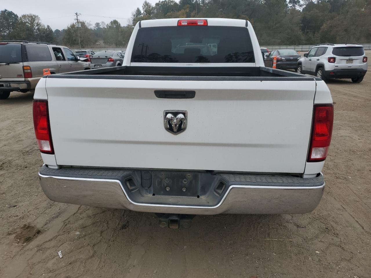 2018 Ram 1500 St VIN: 1C6RR6FM5JS112526 Lot: 93168955