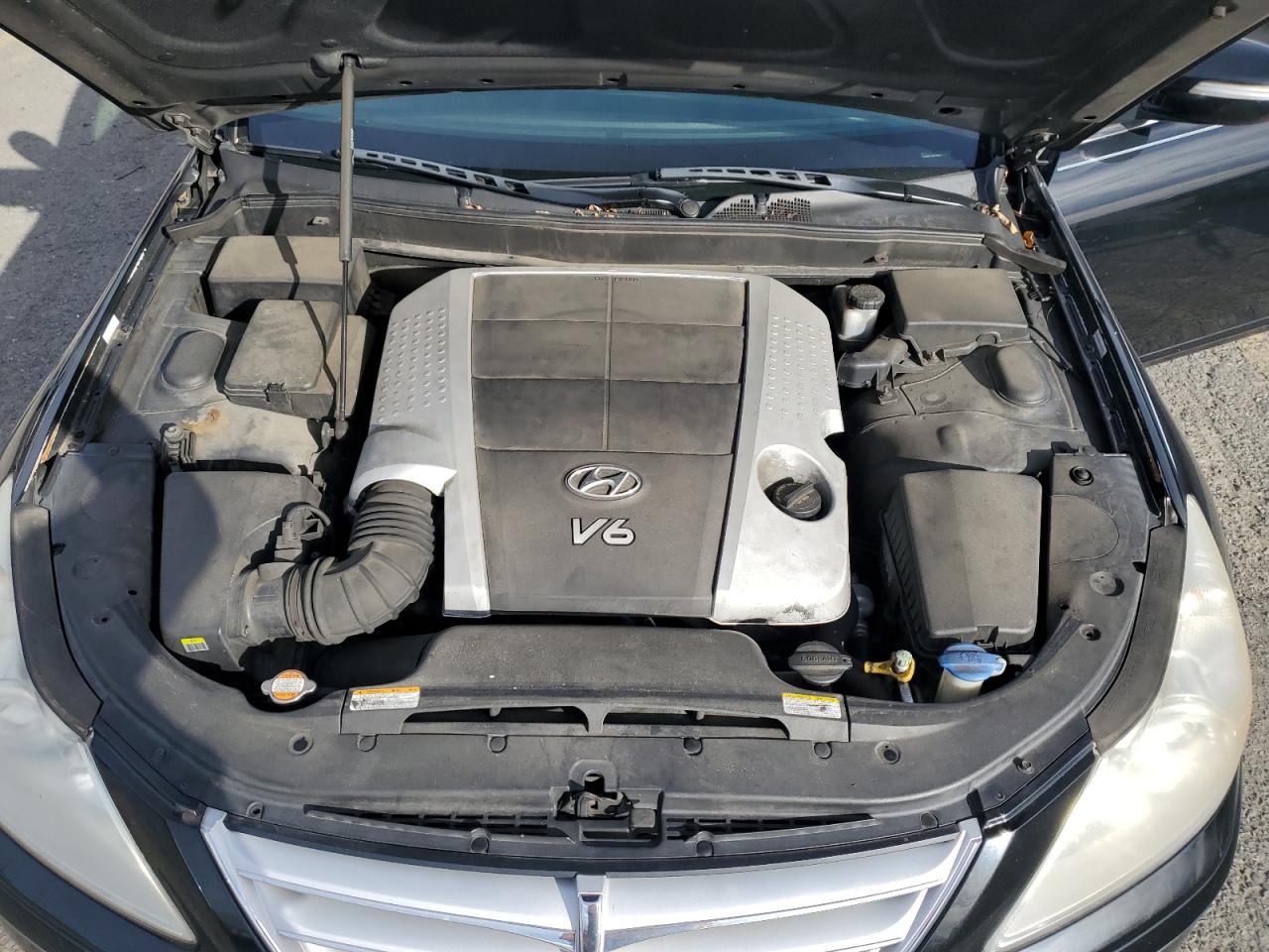 2009 Hyundai Genesis 3.8L VIN: KMHGC46E09U051337 Lot: 92269115