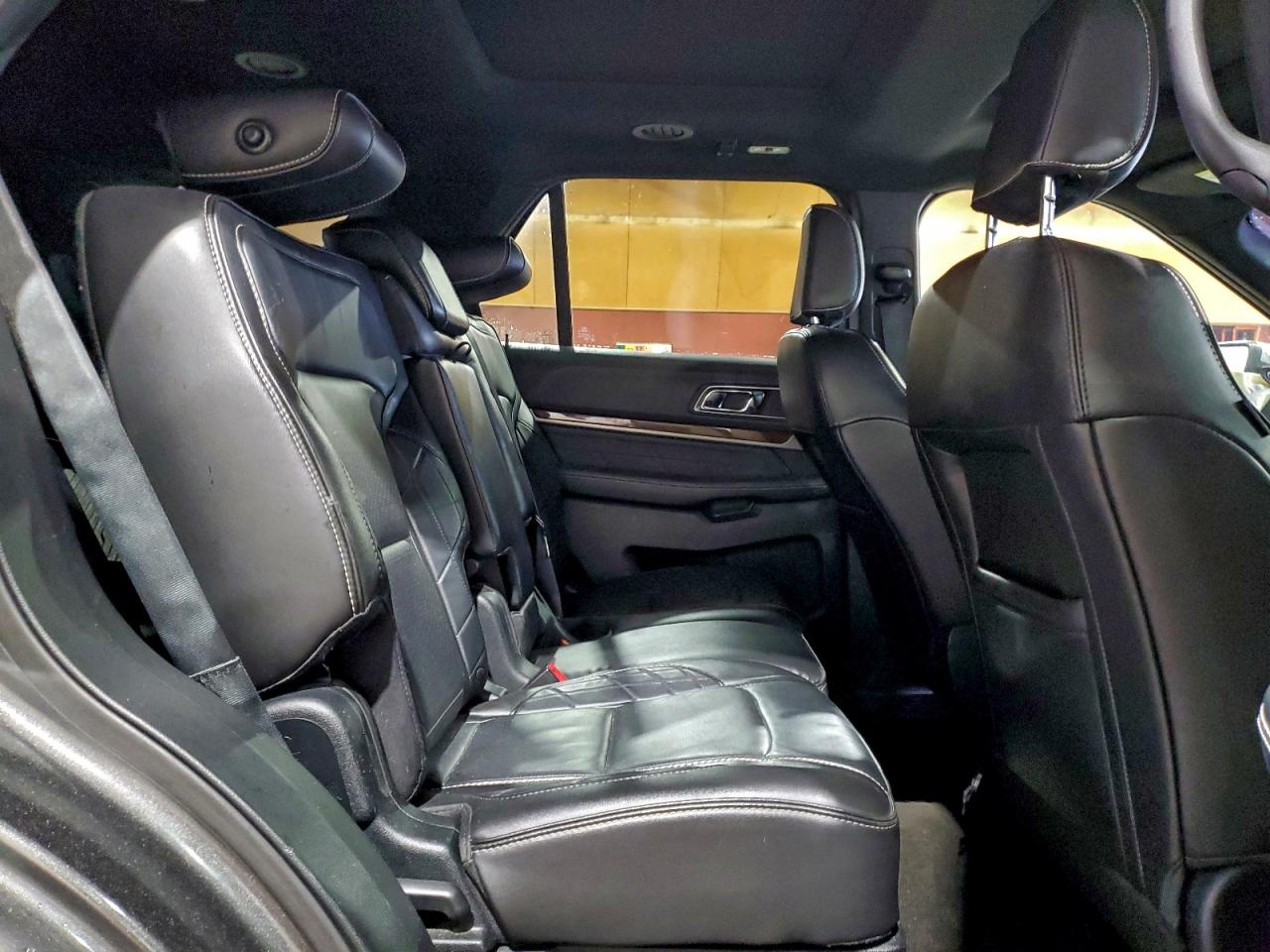 2018 Ford Explorer Platinum VIN: 1FM5K8HT4JGB83548 Lot: 93612075