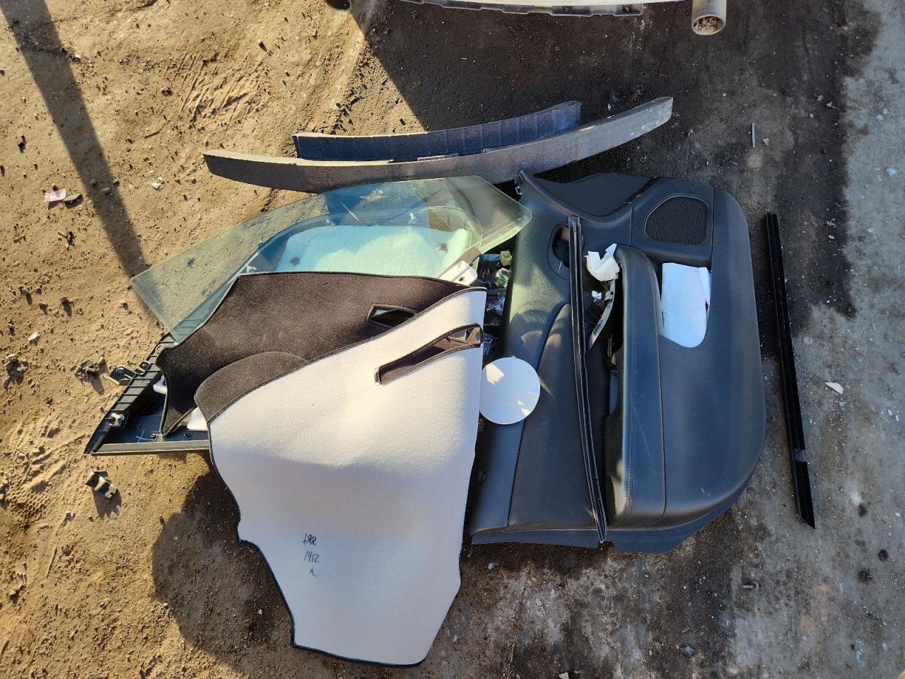 2012 Chrysler 200 Touring VIN: 1C3CCBBG4CN124830 Lot: 92727015