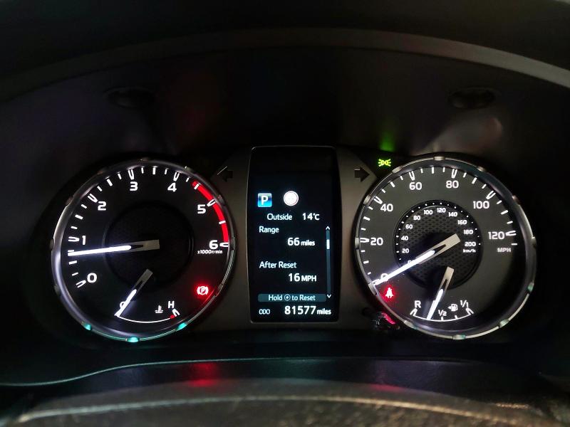 2021 TOYOTA HILUX INVINCIBLE D/CAB PICK UP 2.8 D-4D AUTO