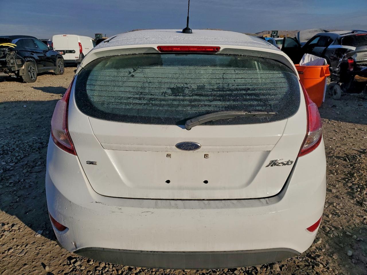 2014 Ford Fiesta Se VIN: 3FADP4EJ8EM235052 Lot: 93963785