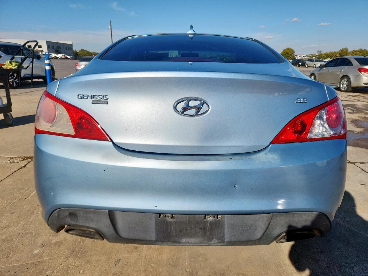 2010 Hyundai Genesis Coupe 3.8L VIN: KMHHU6KHXAU012840 Lot: 92230285