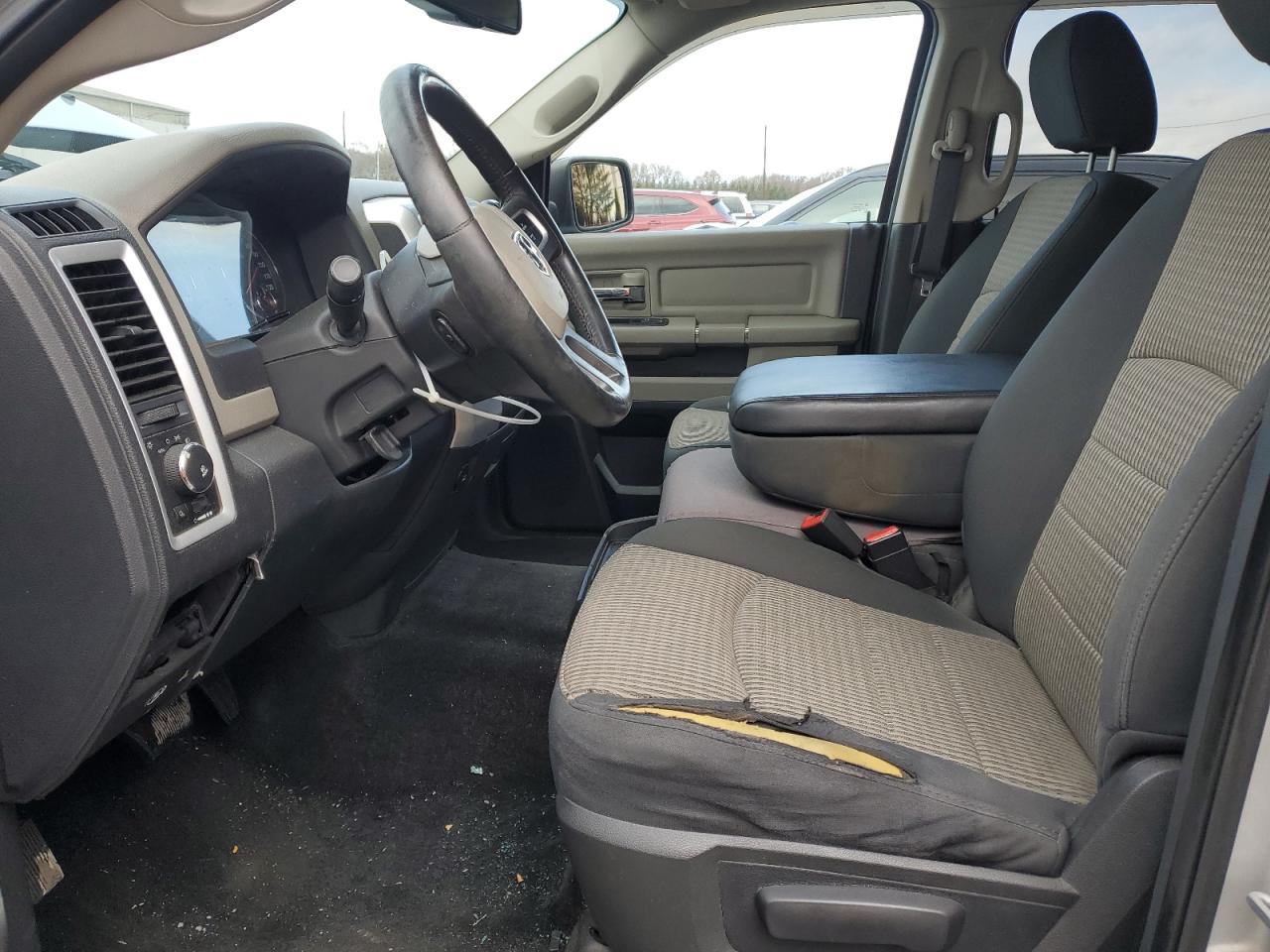 2011 Dodge Ram 1500 VIN: 1D7RV1CT7BS630096 Lot: 92430975