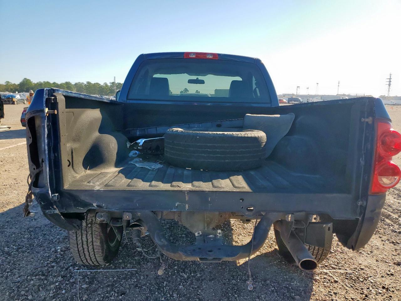 2008 Dodge Ram 1500 St VIN: 1D7HA16N78J207814 Lot: 90940875