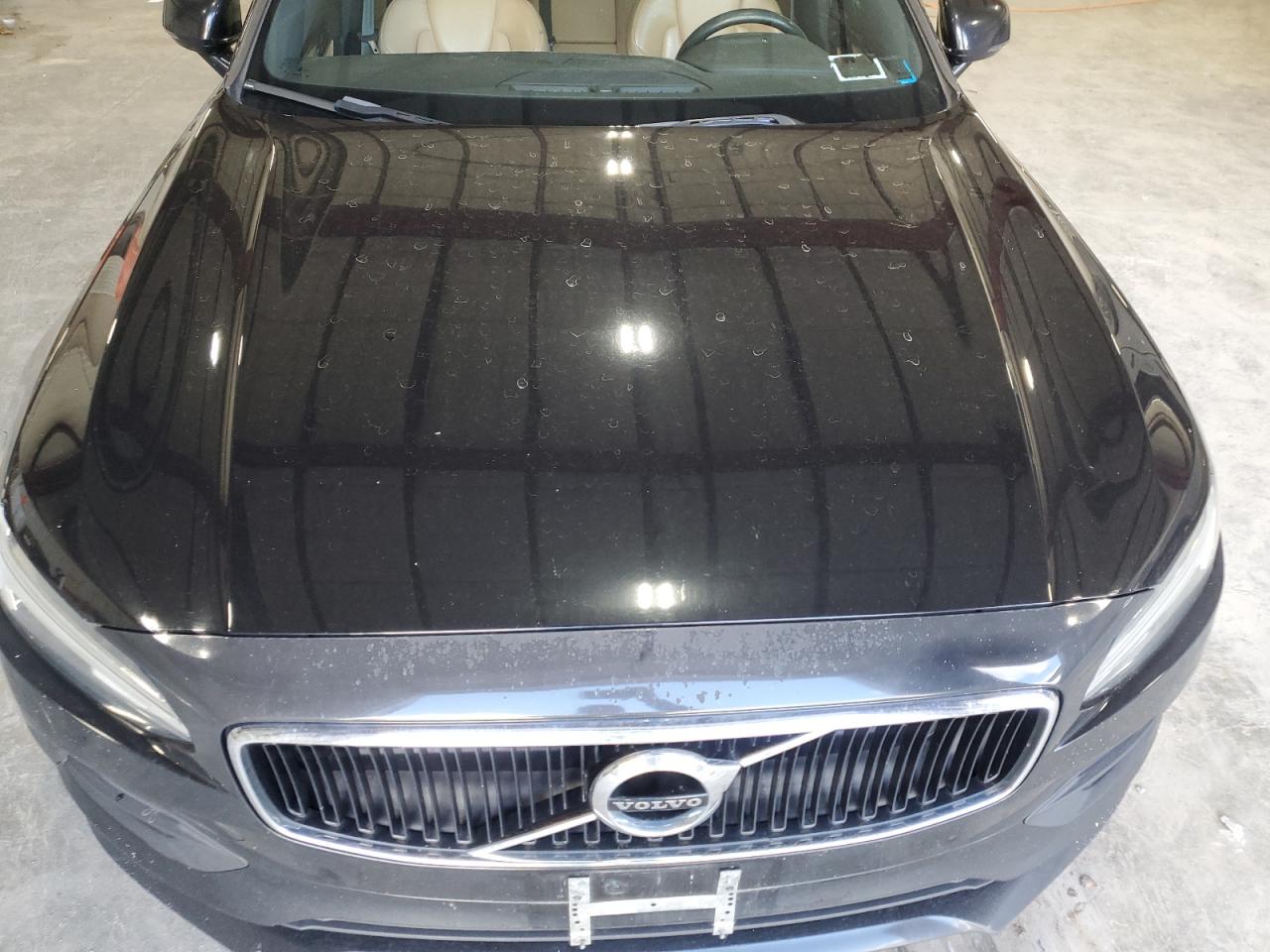 2018 Volvo S90 T5 Momentum VIN: LVY982MK5JP031656 Lot: 90985245