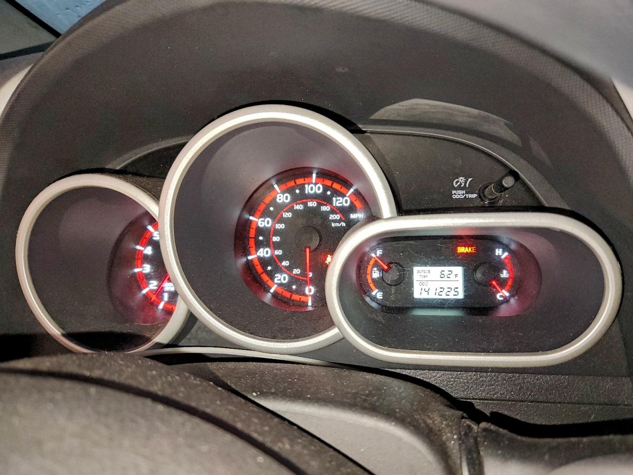 2009 Pontiac Vibe VIN: 5Y2SL67859Z472704 Lot: 94352345