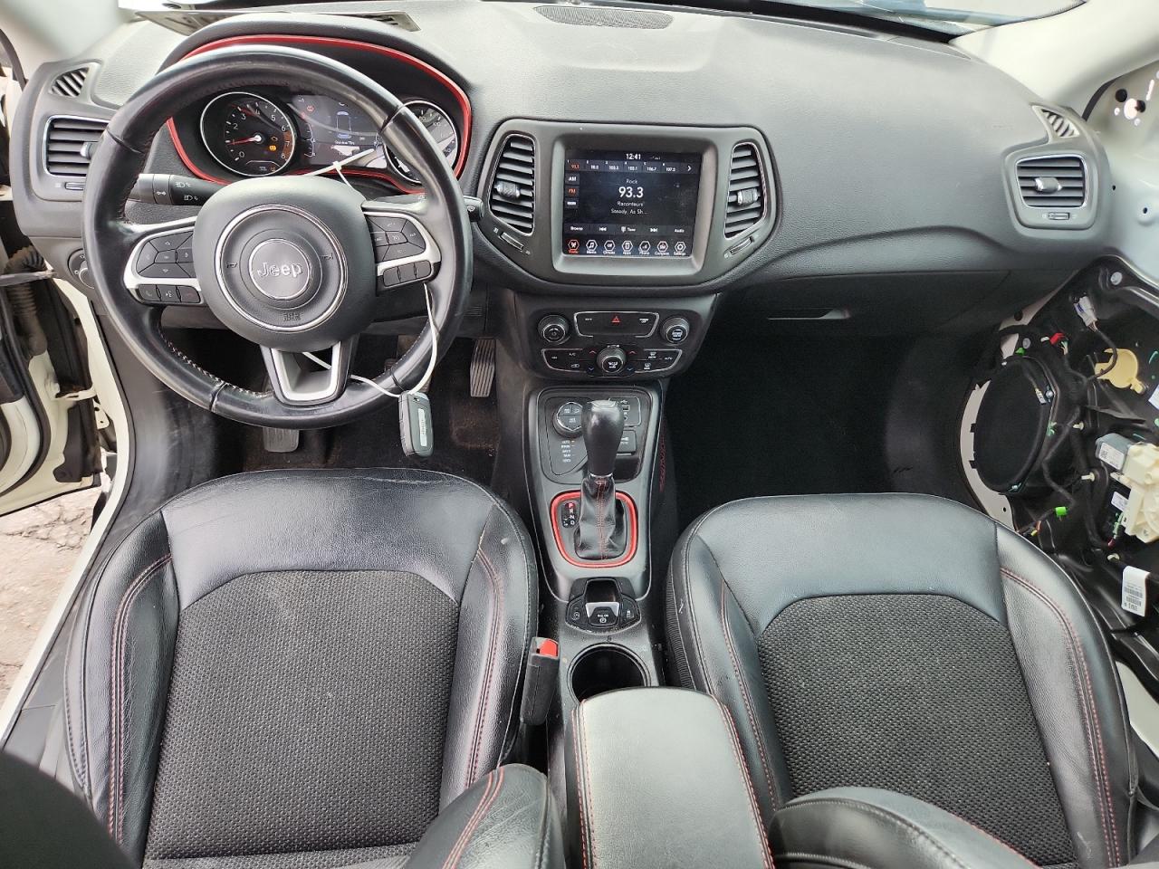 2018 Jeep Compass Trailhawk VIN: 3C4NJDDB7JT470049 Lot: 93750995