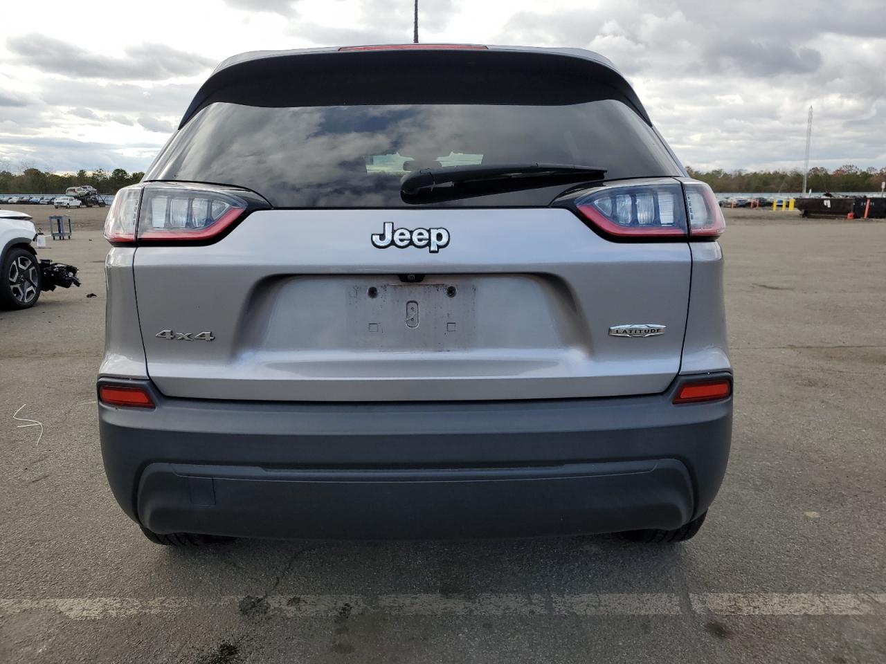 2019 Jeep Cherokee Latitude VIN: 1C4PJMCB4KD451265 Lot: 92362085