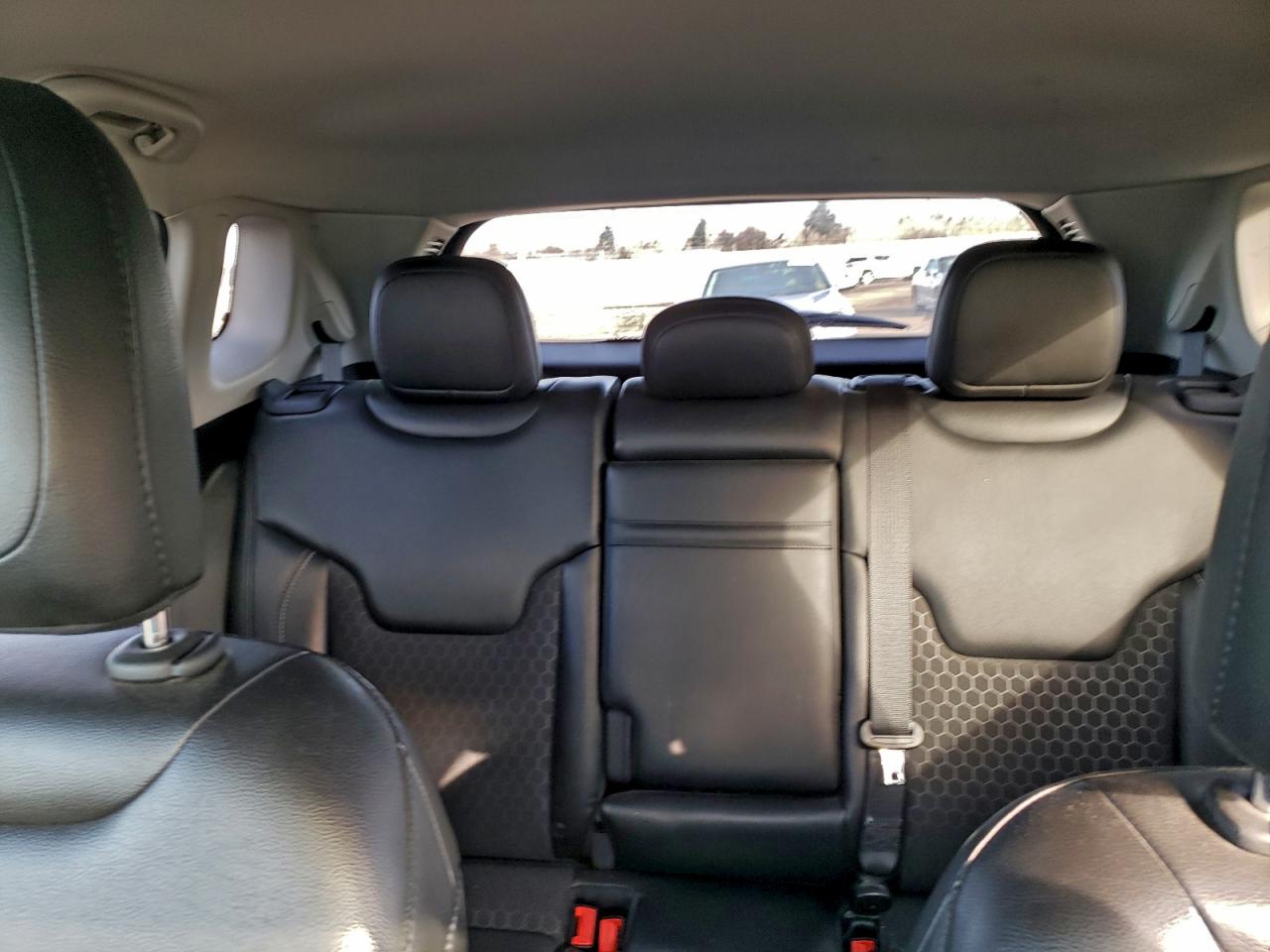 2018 Jeep Compass Latitude VIN: 3C4NJDBB6JT457067 Lot: 93941785