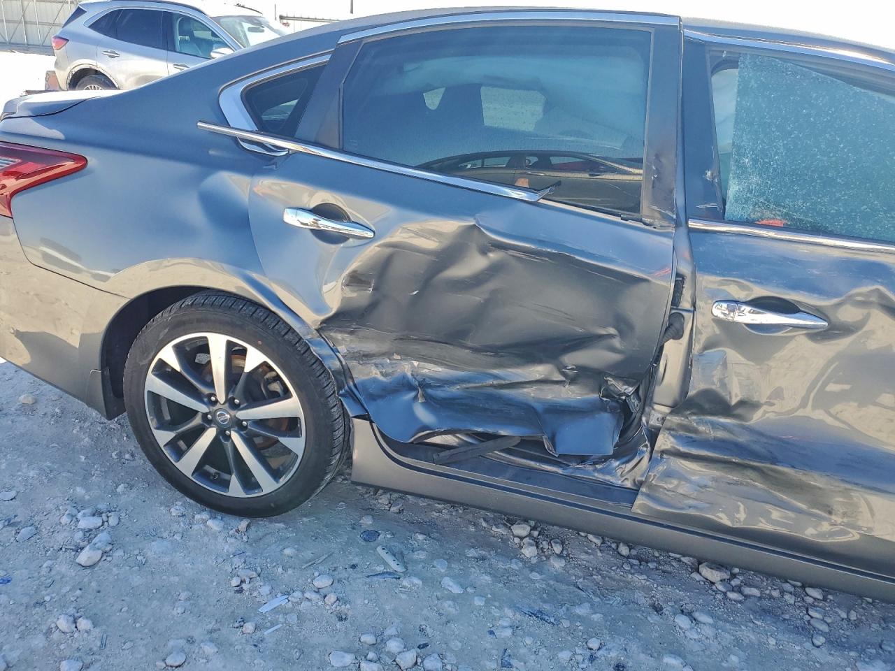 2017 Nissan Altima 2.5 VIN: 1N4AL3AP3HC498137 Lot: 94133785