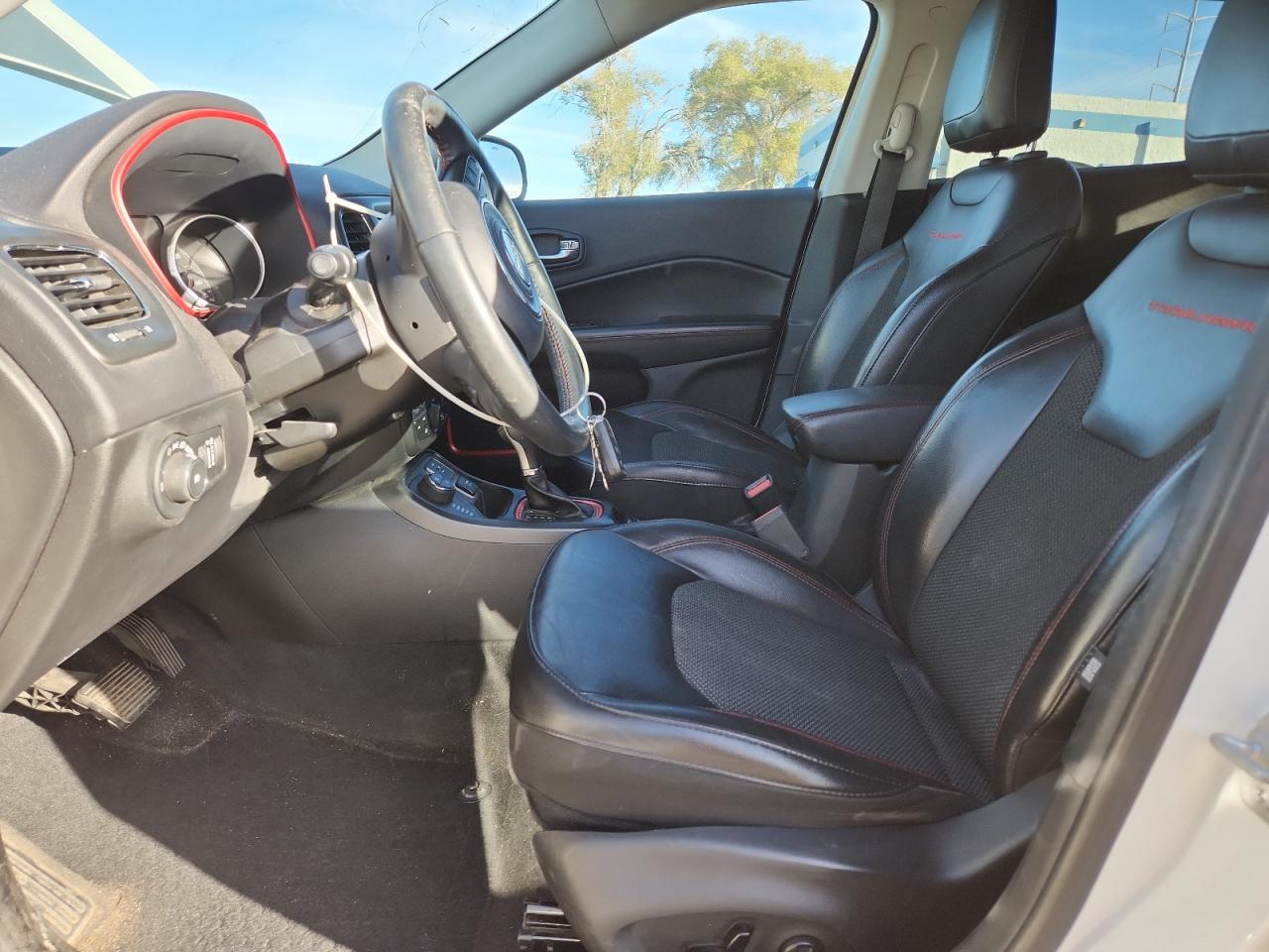 2019 Jeep Compass Trailhawk VIN: 3C4NJDDB0KT597789 Lot: 92668925