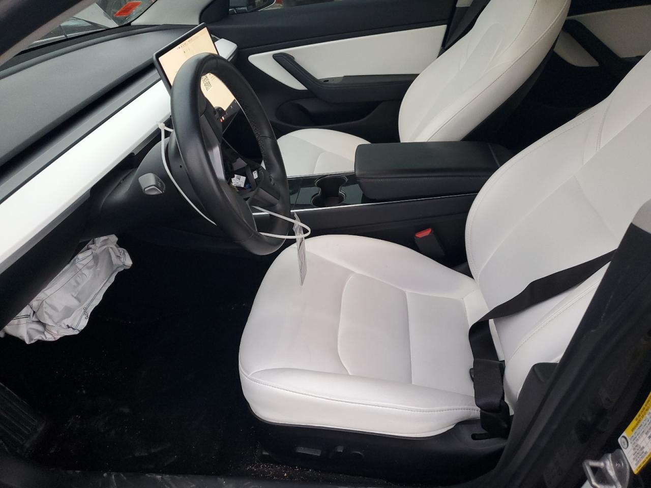 2019 Tesla Model 3 VIN: 5YJ3E1EB1KF365841 Lot: 93191605