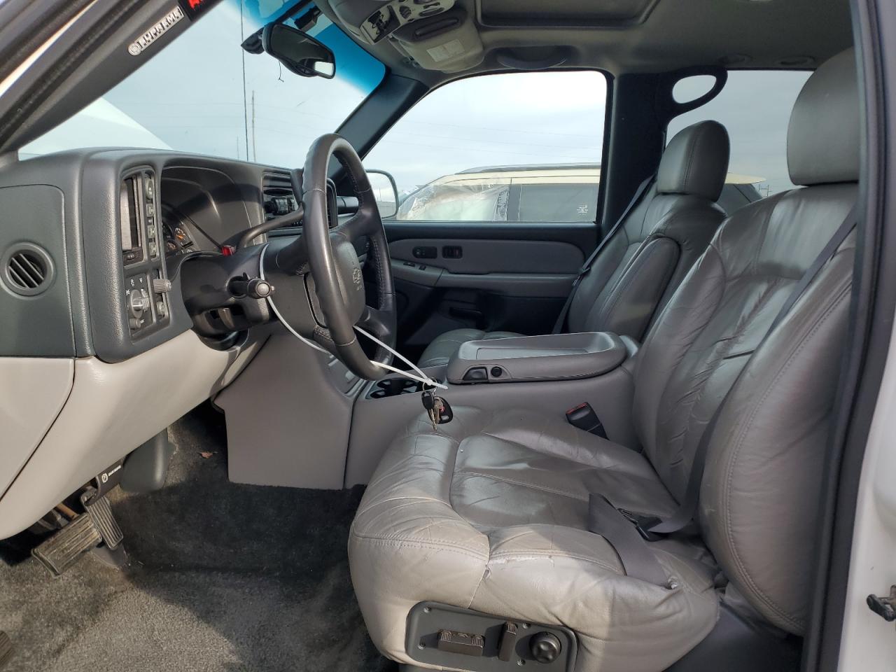 2001 Chevrolet Tahoe K1500 VIN: 1GNEK13T21R127087 Lot: 91911285