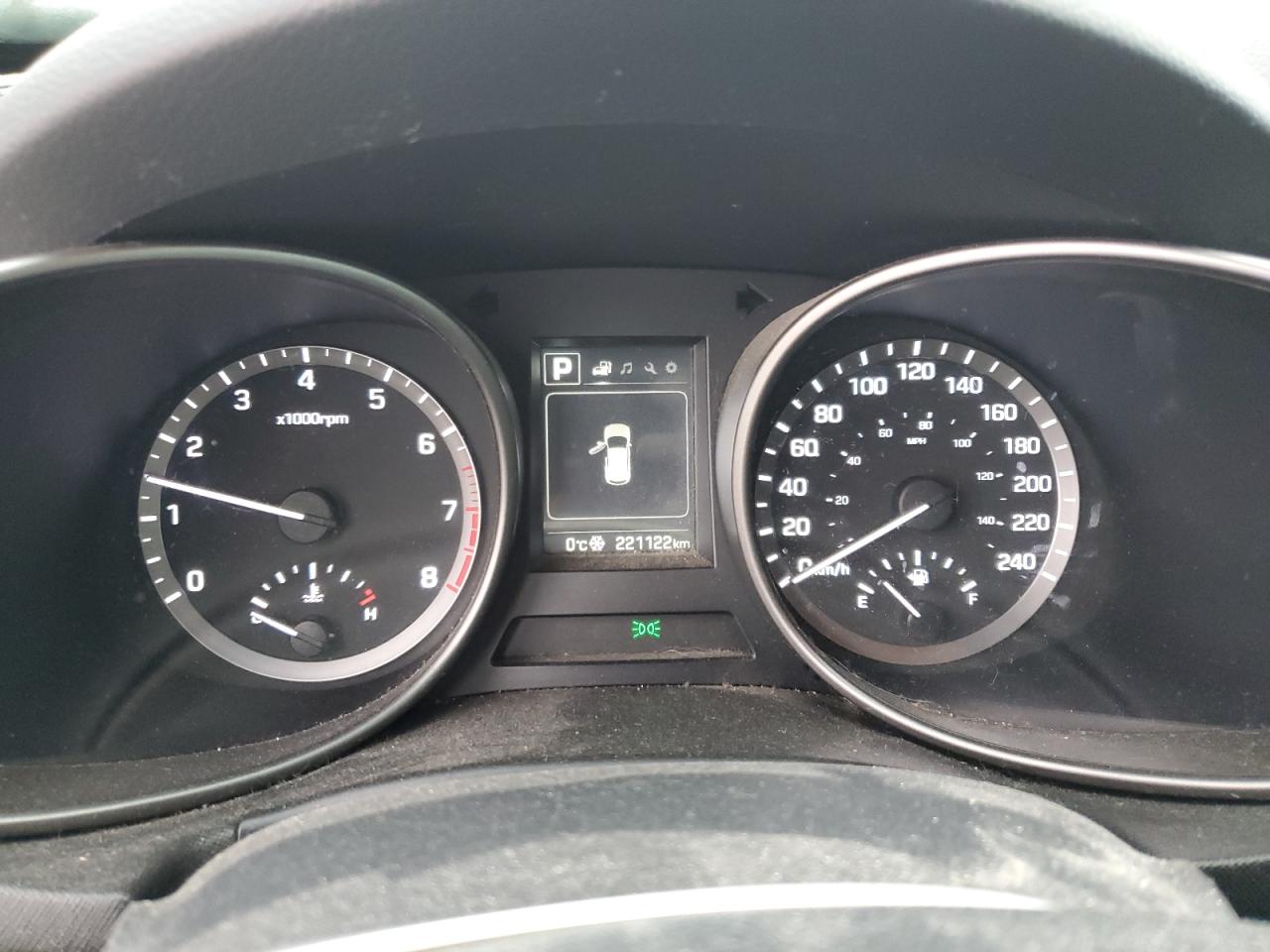 2017 Hyundai Santa Fe Se VIN: KM8SNDHF3HU185686 Lot: 92713985