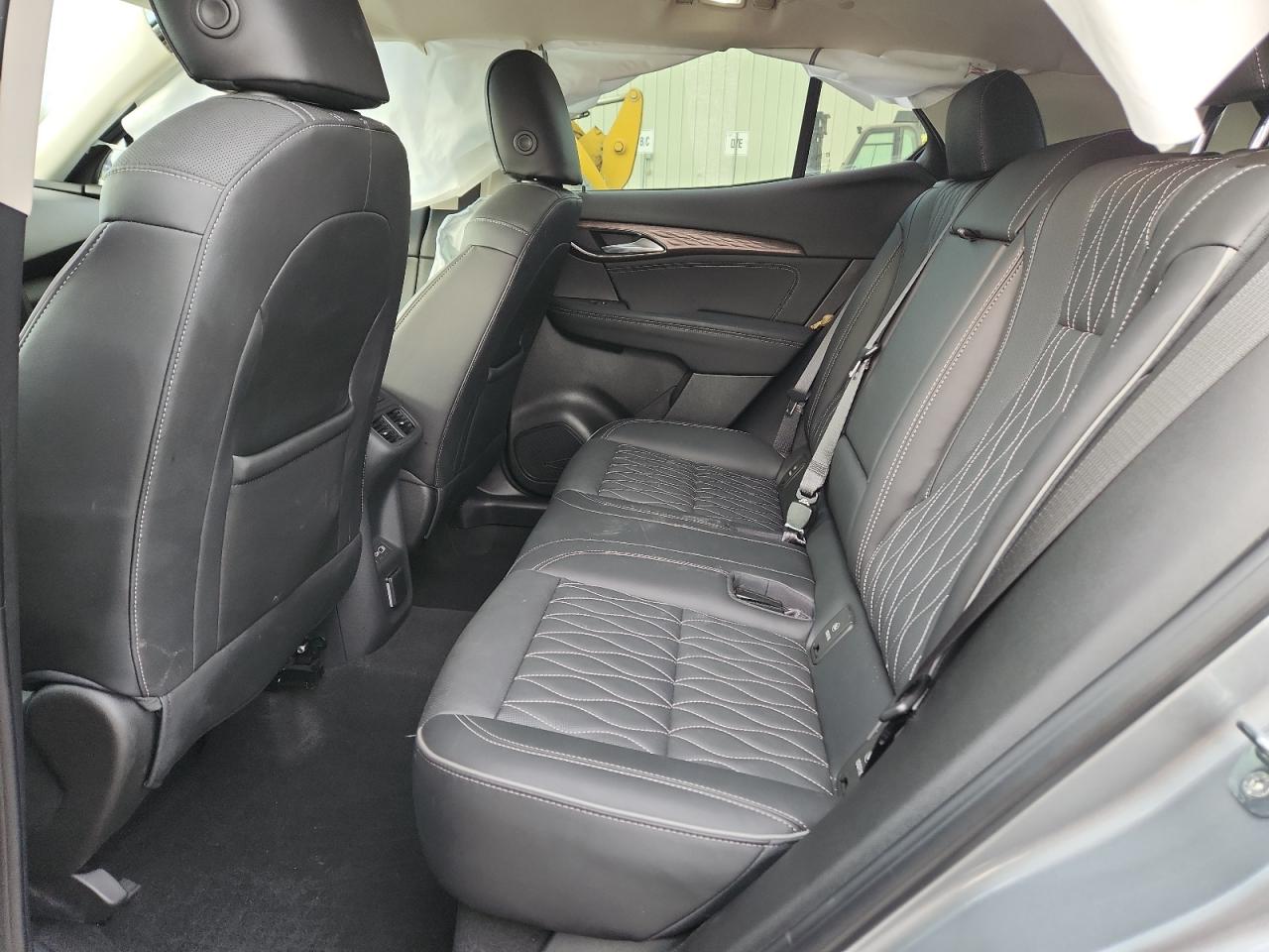 2023 Buick Envision Avenir VIN: LRBFZSR45PD065400 Lot: 91415545