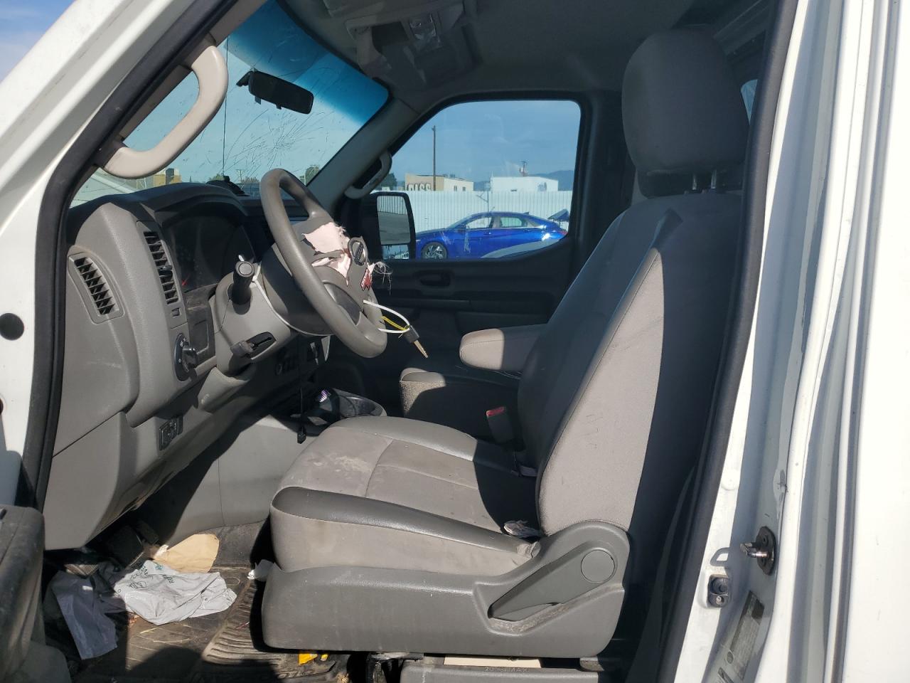 2014 Nissan Nv 1500 Utility / Service Van VIN: 1N6BF0KX6EN104517 Lot: 92132315