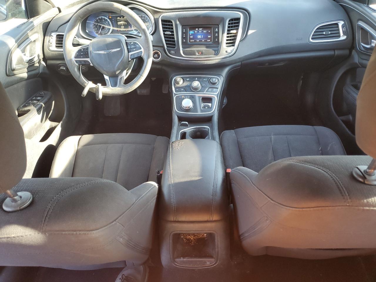 2015 Chrysler 200 Limited VIN: 1C3CCCAB9FN574246 Lot: 91452115